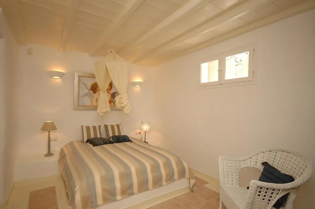 Medluxe Villas Complex Ornos  Grækenland